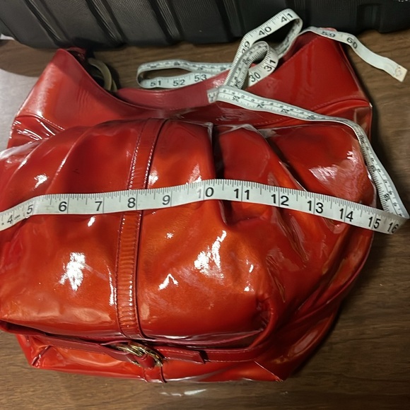 Bvulgary shoulder bag (Authentic) - Picture 7 of 14